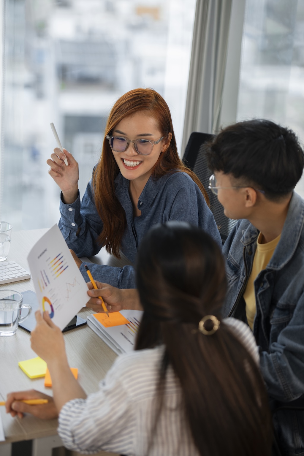 Colleagues working together